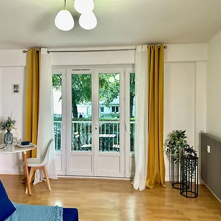 Ferienwohnung Le Bleu Soleil - A 2 Min Du Metro - 7 Min De Paris Maisons-Alfort Exterior foto